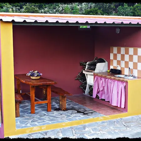 Amasin Country house *
